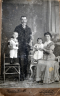 Anna und Paul Bulla mit Karl und Martha